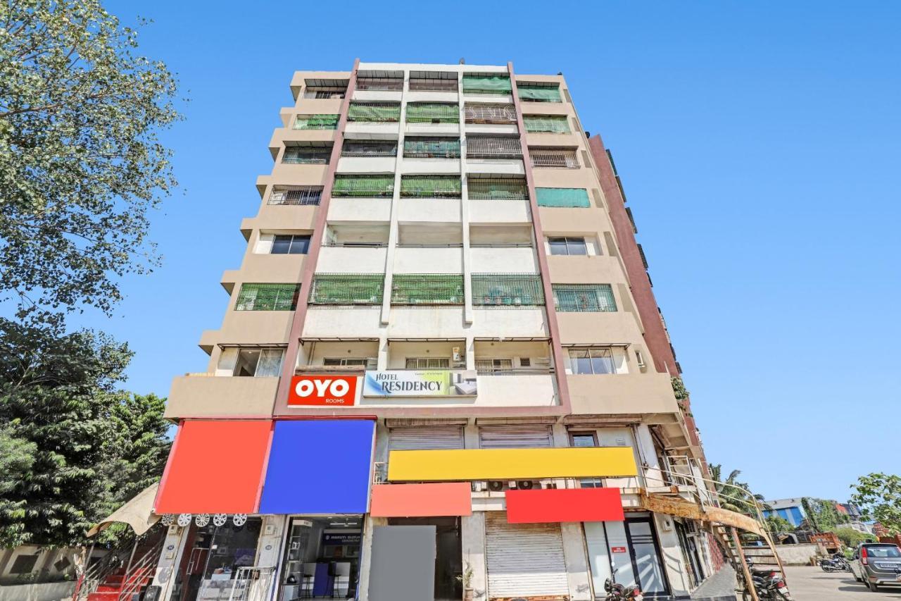 Oyo Flagship Hotel Residency Силвасса Экстерьер фото