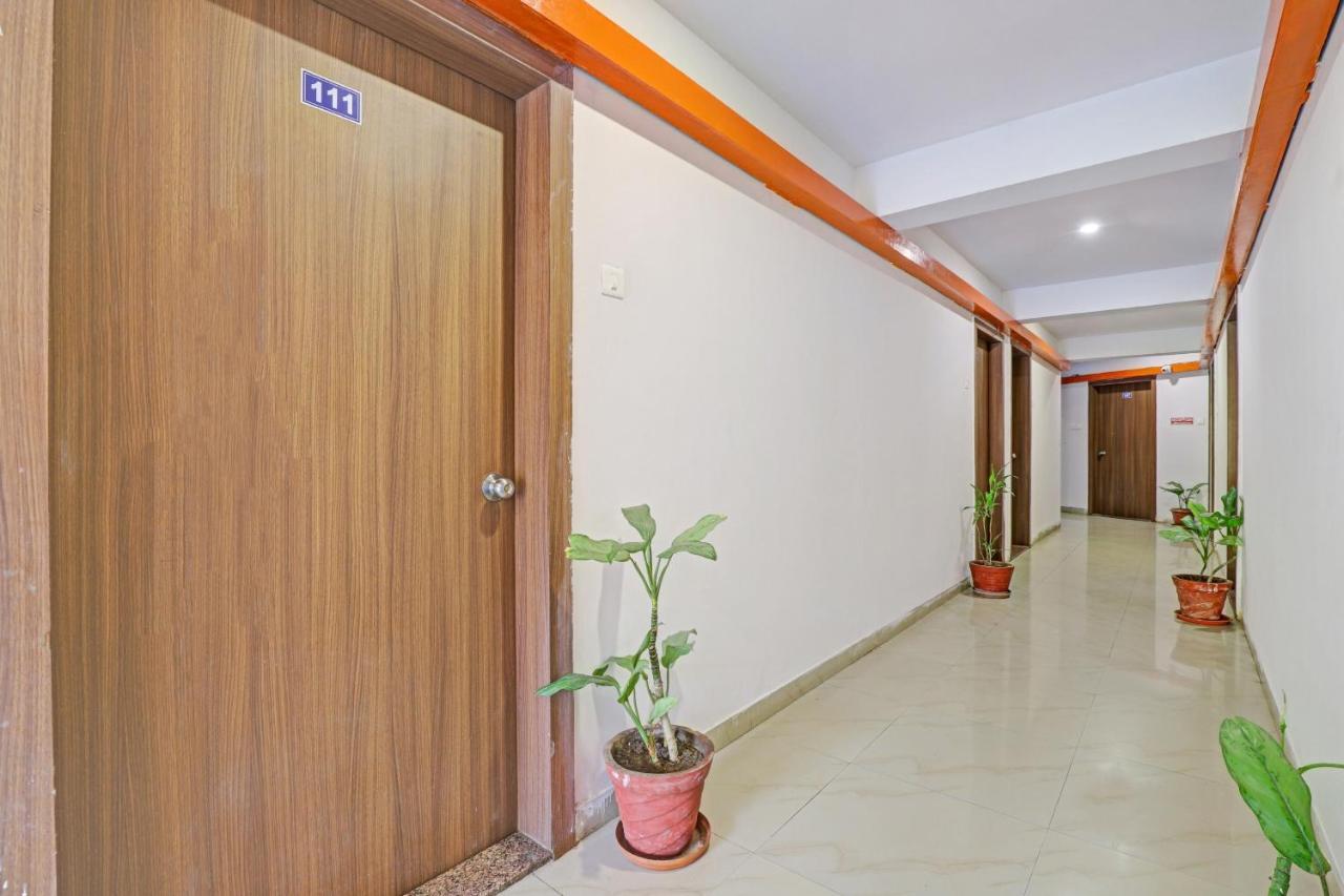 Oyo Flagship Hotel Residency Силвасса Экстерьер фото